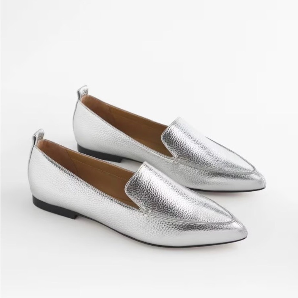 Chico's Silver Pointed-Toe Loafers Size 9